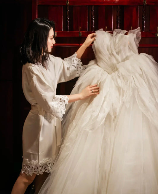 Summer Lace Sleepwear Bride&Bridemaid Wedding Robe Gown Solid Embroidery Kimono Bathrobe Women Casual Home Night Dress M L Xl